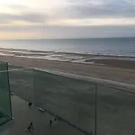 Prachtige Studio Met Frontaal Zeezicht En Terras 4 Pers.